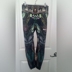 Nike women’s power jungle printed dri-fit training leggings Sz medium